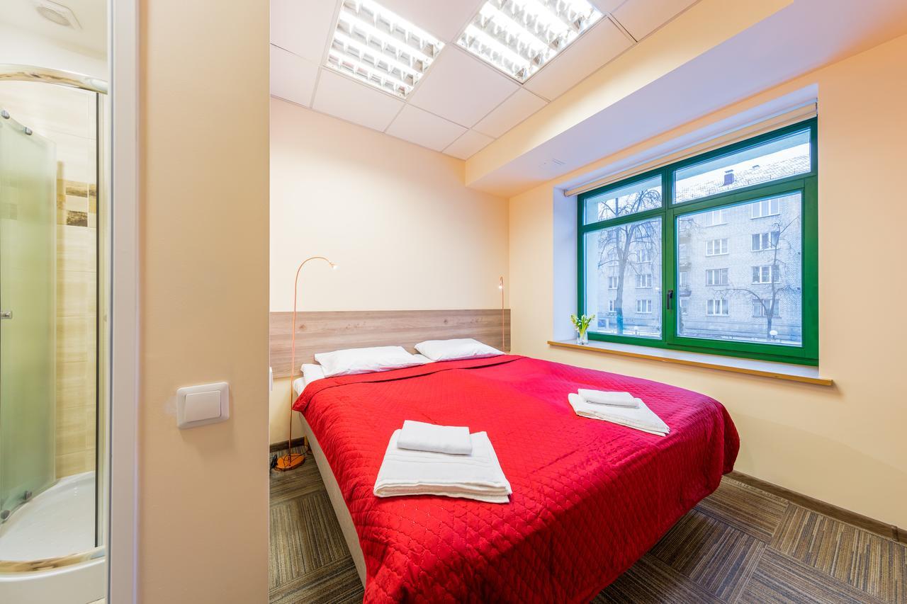 Hotel Simple Plus Vilnius Esterno foto