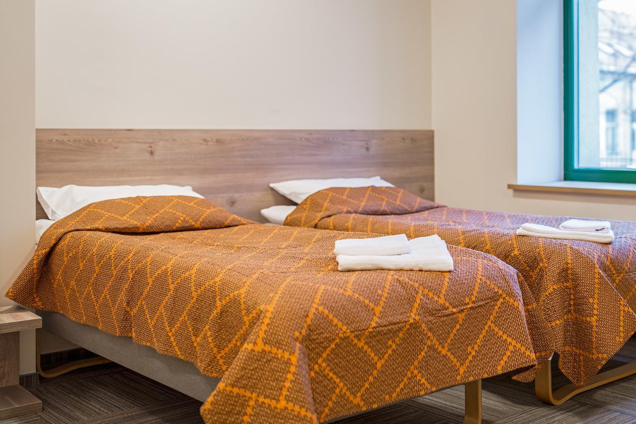 Hotel Simple Plus Vilnius Esterno foto